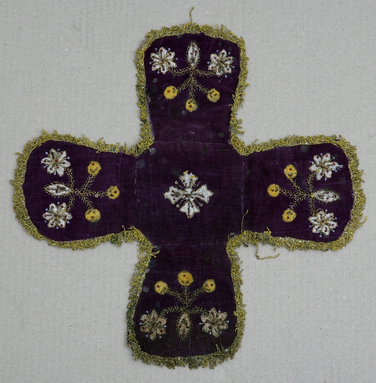 Acoperămînt de potir (formă de cruce)