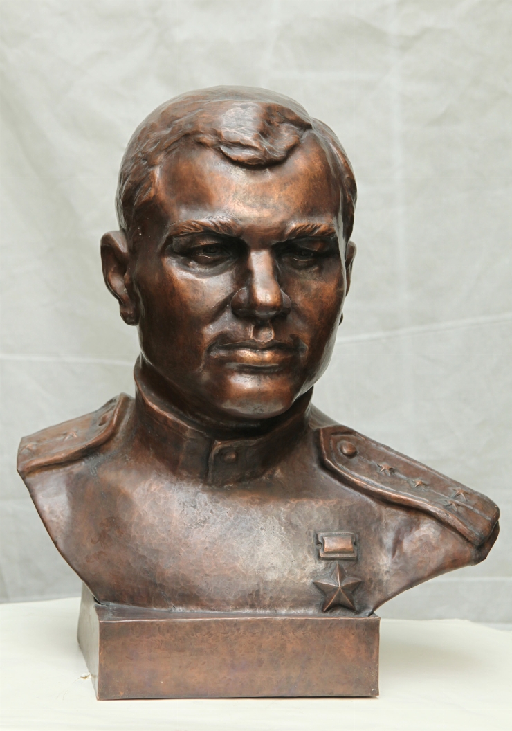 Portretul Eroului URSS Ponomarenco
