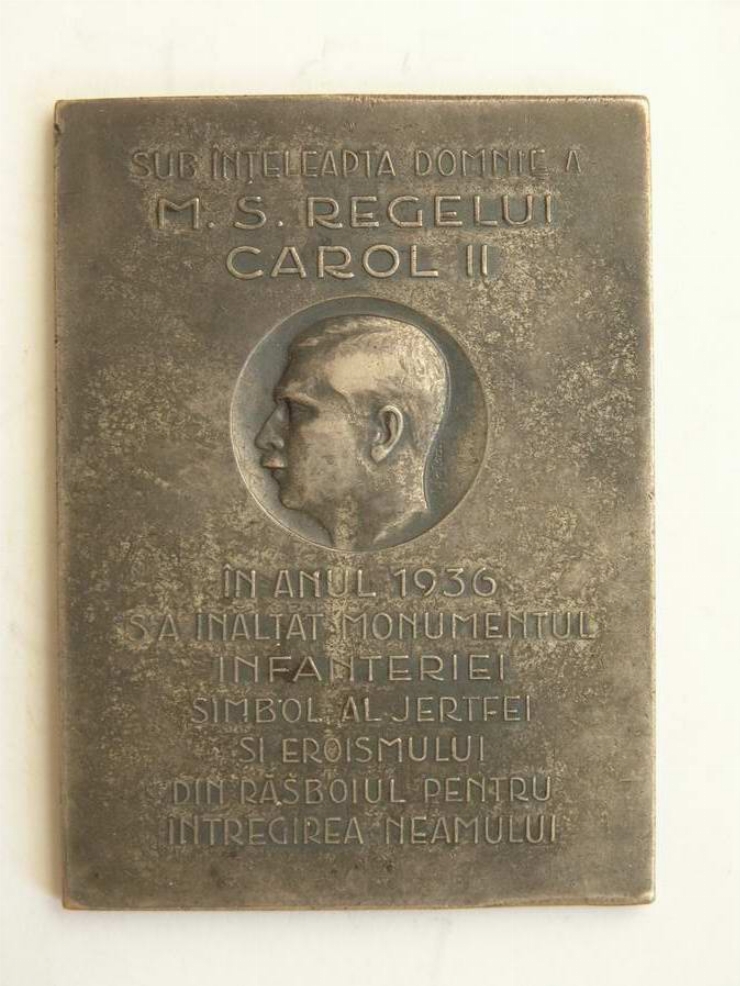 Placetă comemorativă cu portretul regelui Carol II