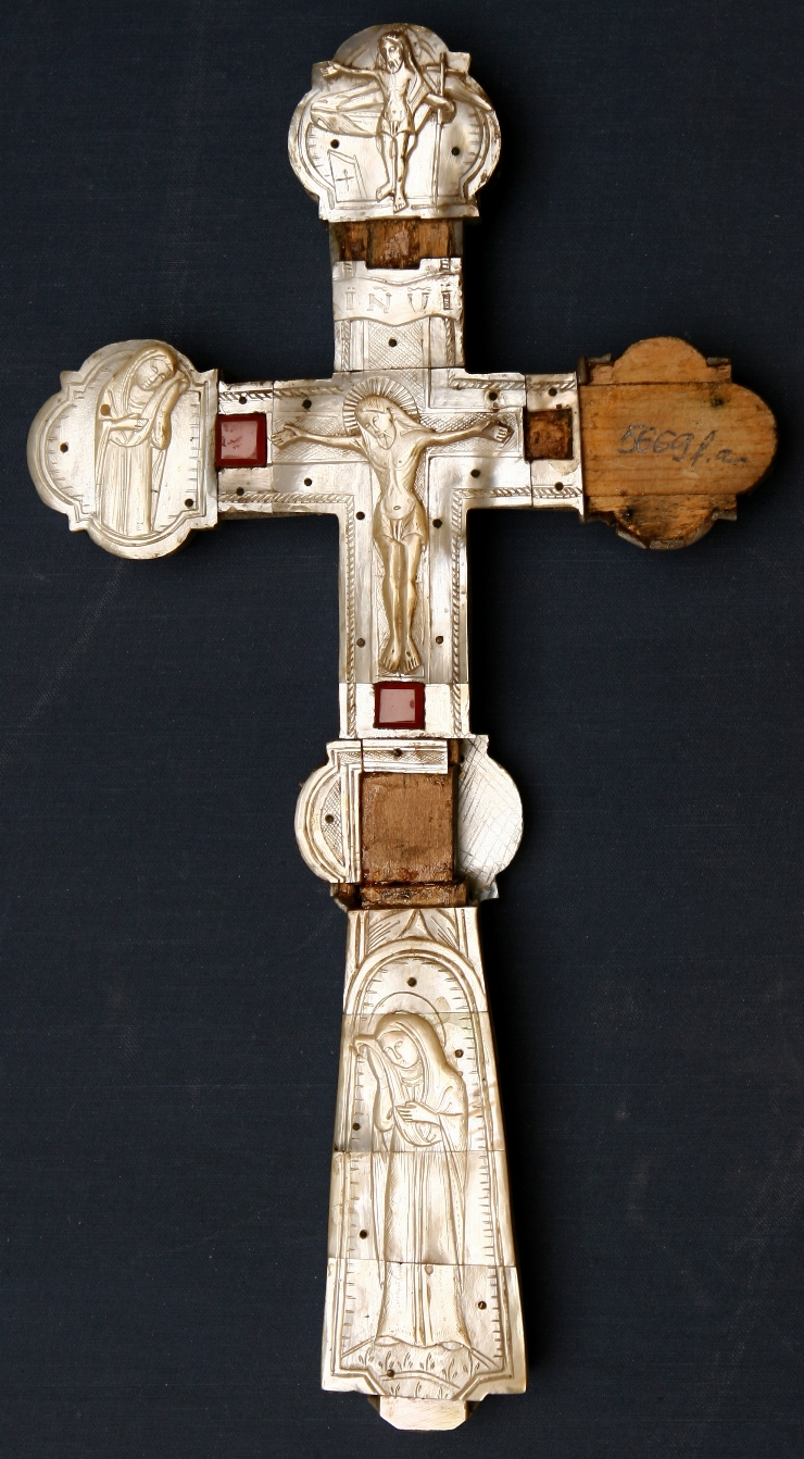 Cruce de pristol cu Răstignire şi scene hagiografice