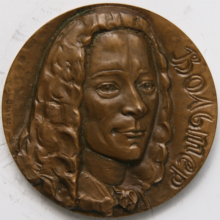 Medalie cu portretul lui Voltaire