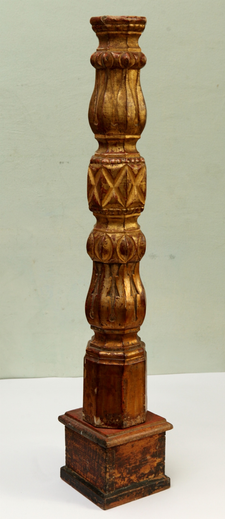 Coloana Uneltele Patimilor