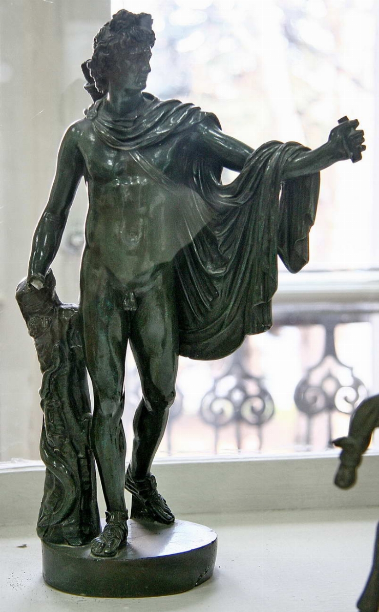 Statuetă „Apollo
