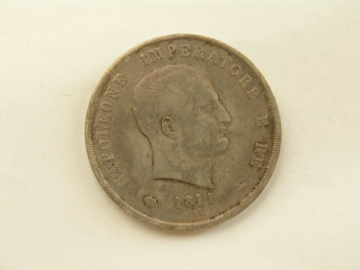 Monedă (5 lire)