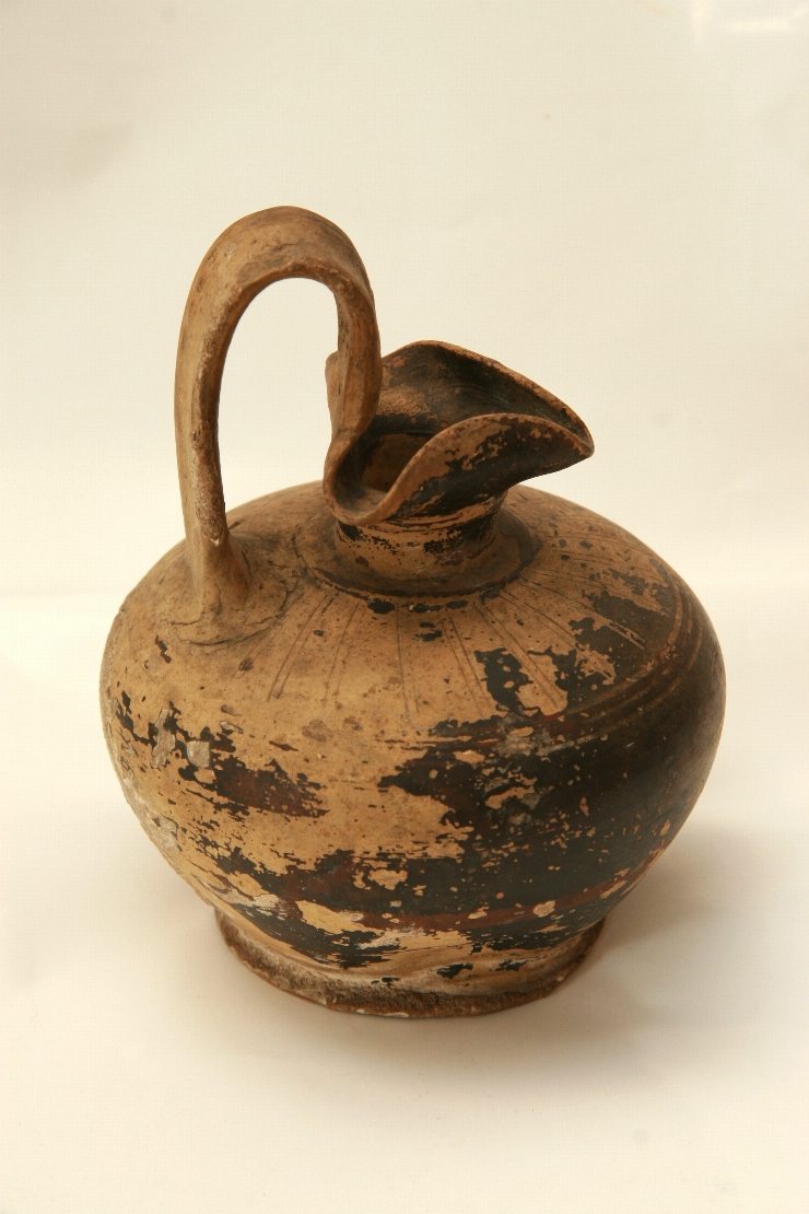 Oinochoe
