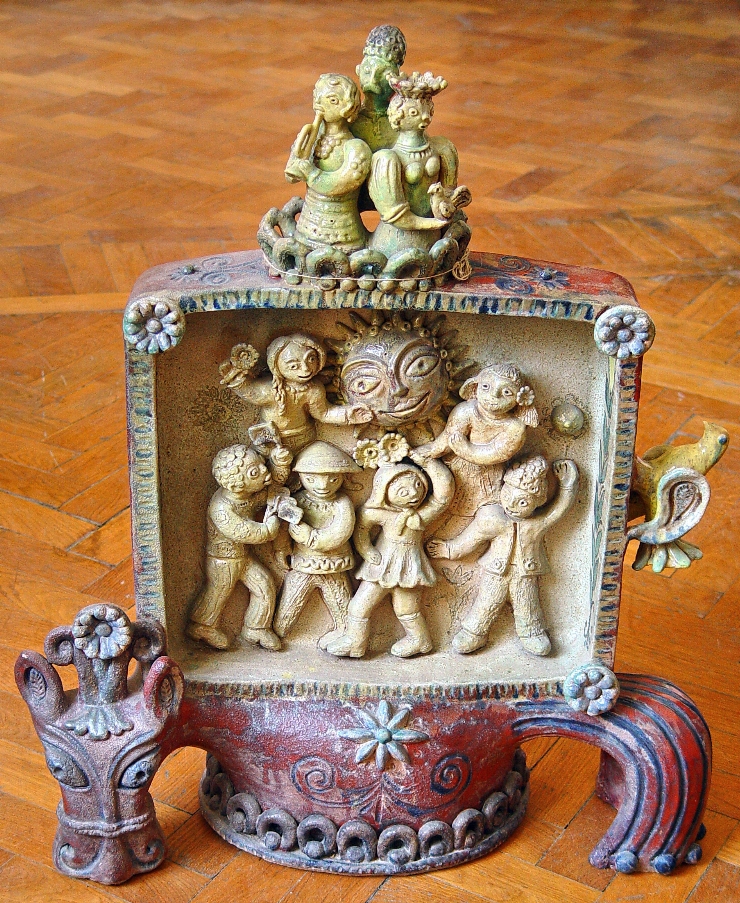 Relief decorativ din compoziţia 