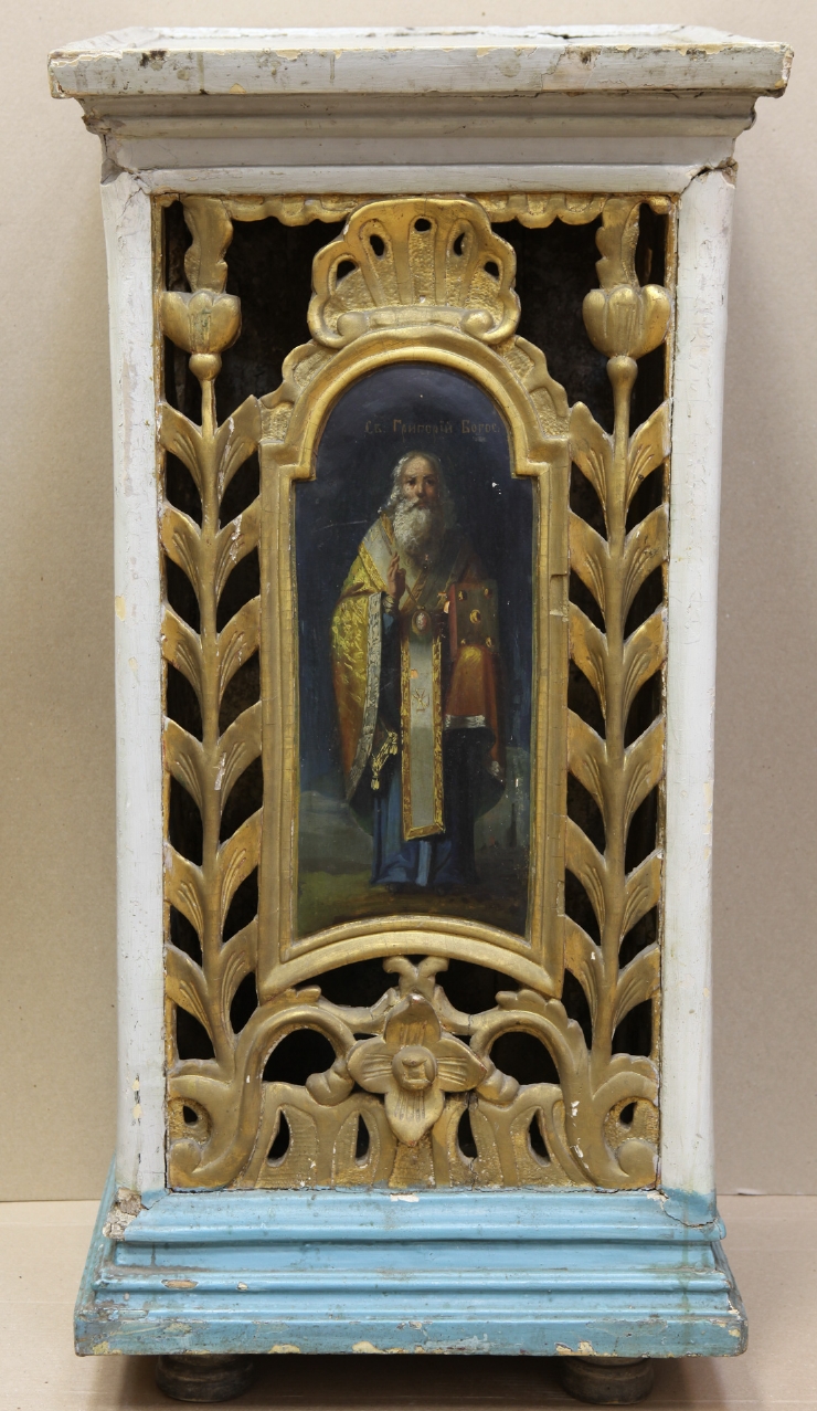 Tetrapod zugrăvit: Sfîntul Grigorie Teologul, Ioan Gură de Aur, Sfîntul Vasile cel Mare