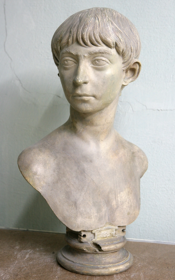 Bust de băiat (copie)