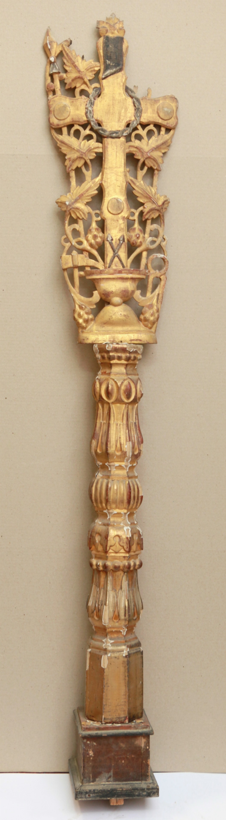 Coloana Uneltele Patimilor