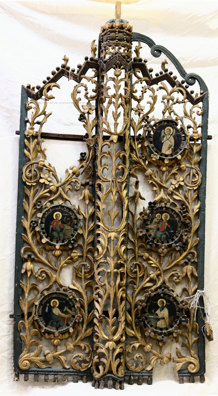 Uşi împărăteşti