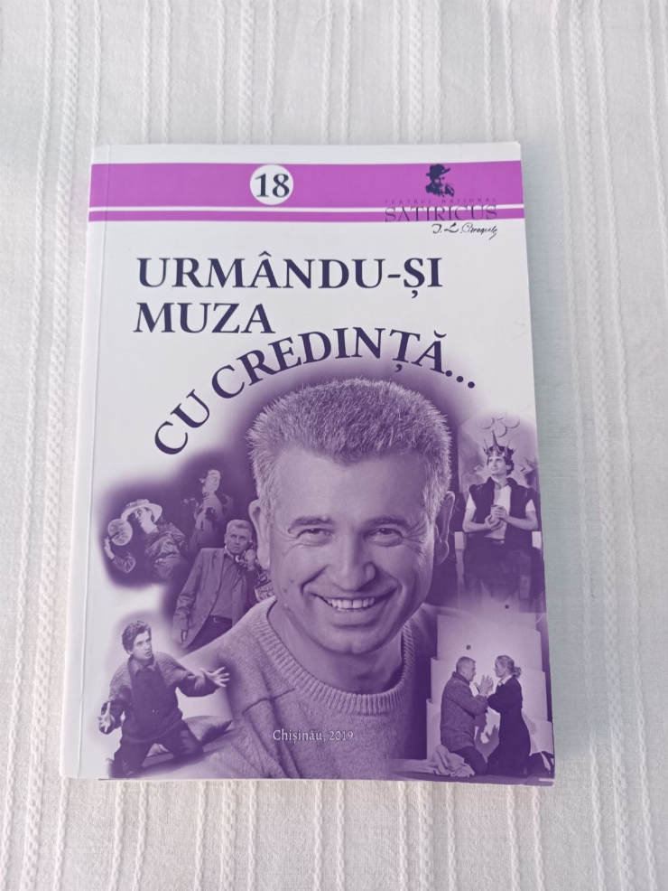 Urmându-și muza cu credință...