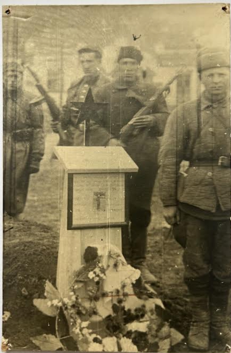 Fotografia mormântului Sanduleac Gavriil Foma