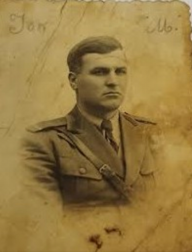 Fotografie Madonici Ion 