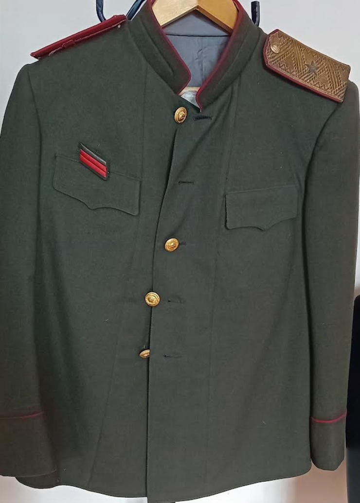 Sacou (Kiteli)  Militar  a lui Polikarkov