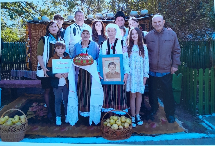 Foto ,,Dinastia Valentina Ușurelu”