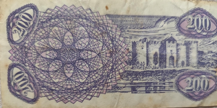 200 Cupoane