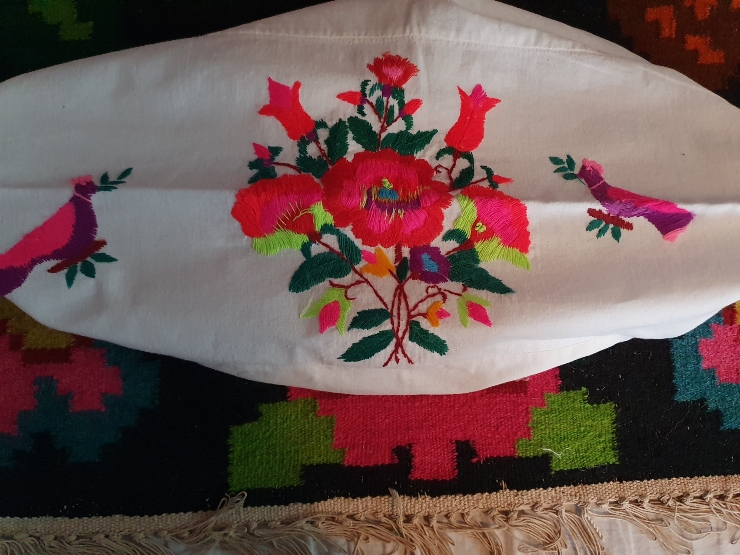 Colecția de broderie.