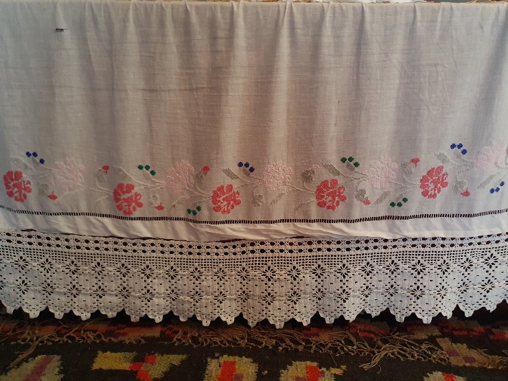 Colecția de broderie.