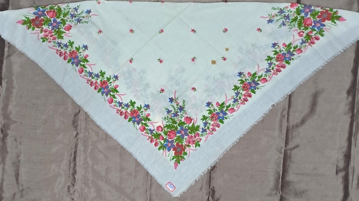 Basma  cu decor floral