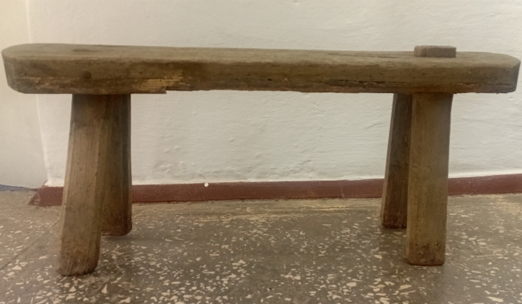 Bancă rustică (scăunel)