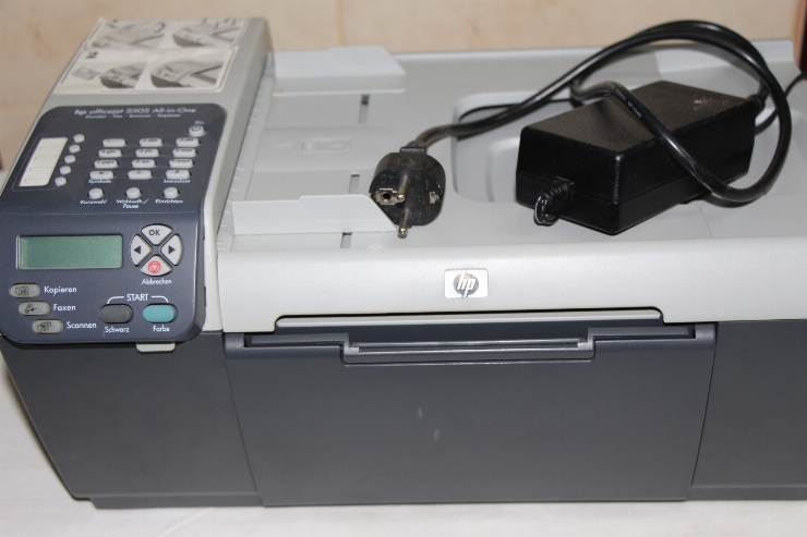 Aparat multifuncțional HP officejet 5505 All-in-one