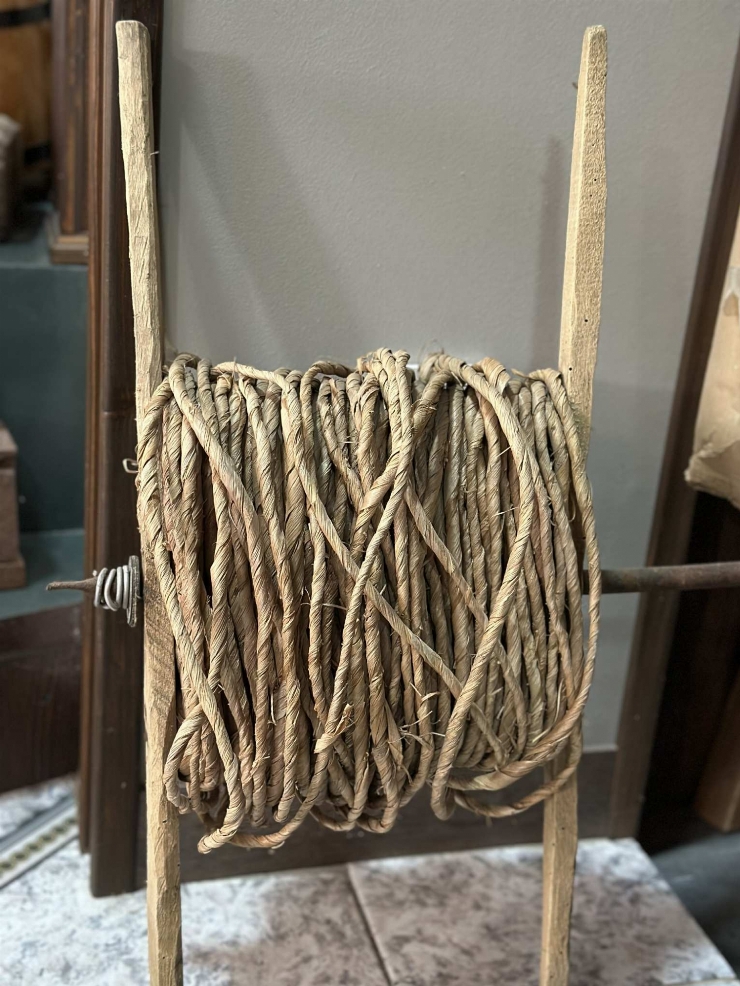 Suport pentru scul de papură