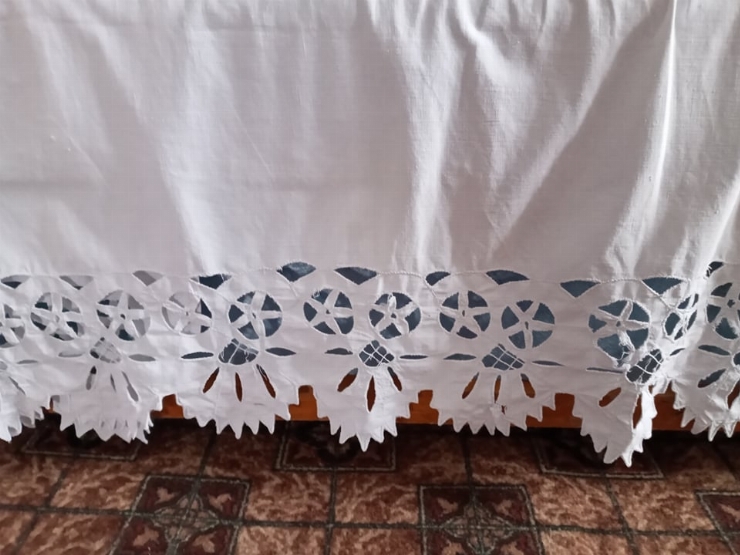 Colecția de broderie.