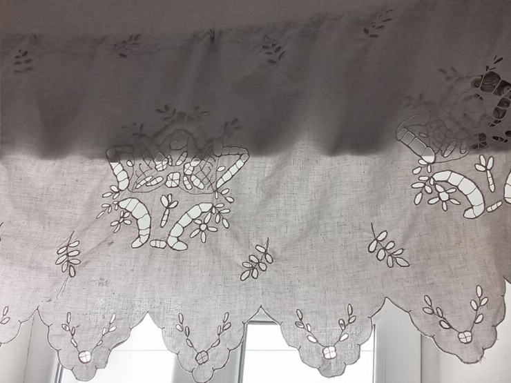 Colecția de broderie.