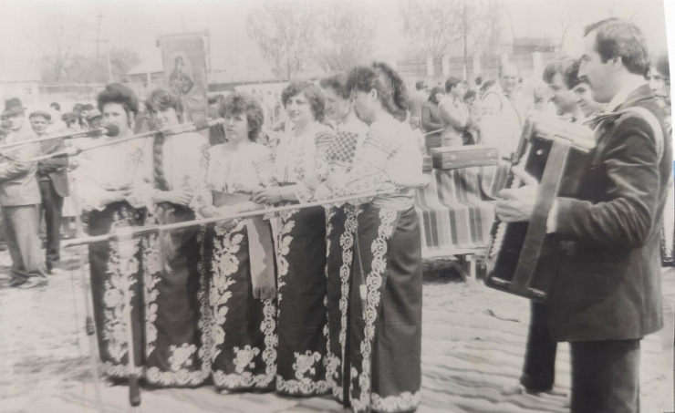 Fotografia ansamblului vocal folcloric Slobozia Mare