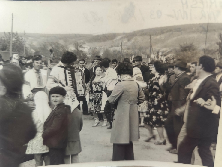 Fotografie Hora Satului