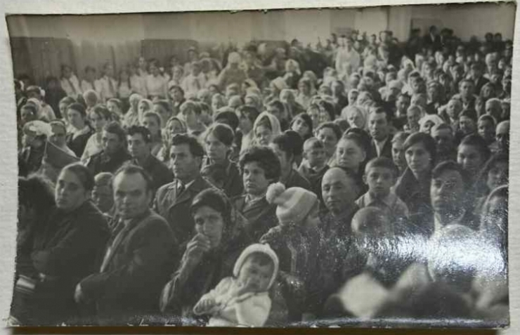 Întilnirea cu candidatul în deputați a Sovietului Suprem al URSS -Maria Bieșu