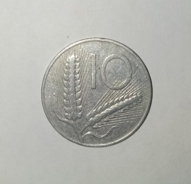 Monedă 10 lire