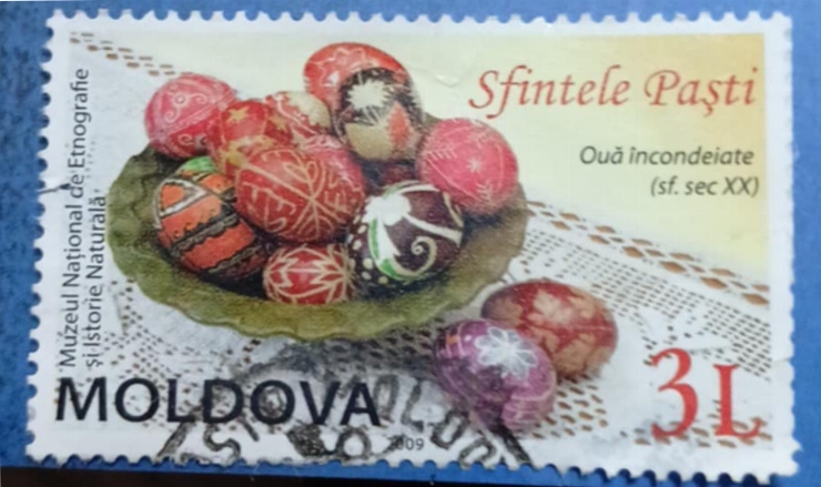 Timbru poștal - „Sfintele Paști: Ouă încondeiate”
