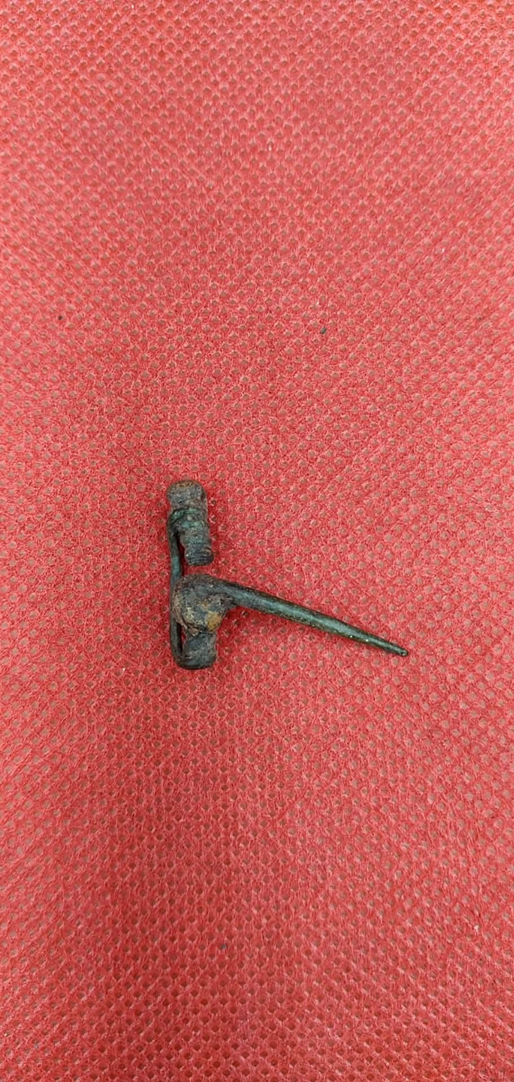 Fragment de fibulă