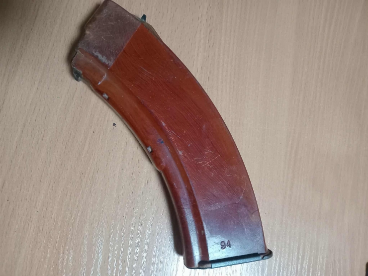 Încărcător pentru armă de asalt tip AK