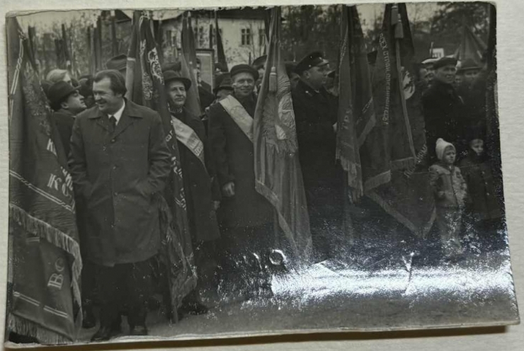 Demonstrația închinată Marelui Octombrie 