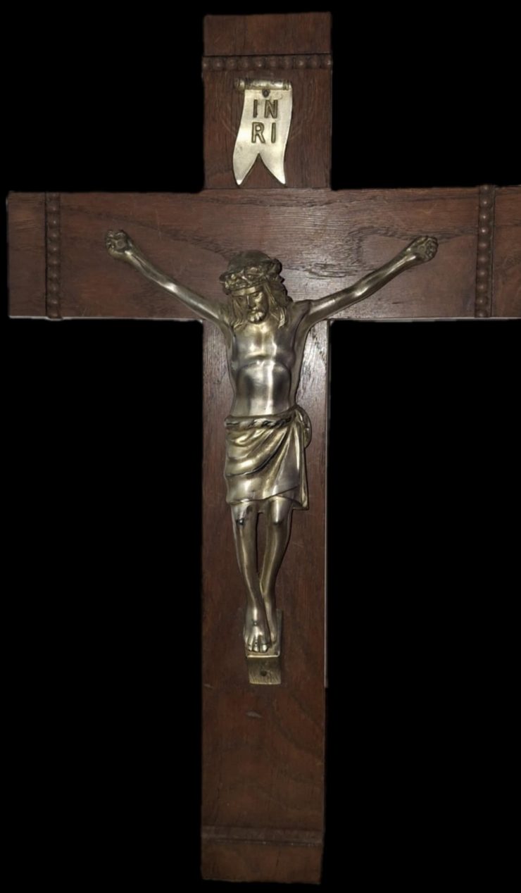 Crucifix catolic