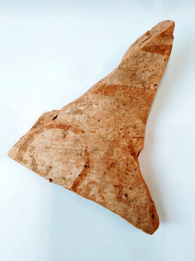 Fragment de vas cu corpul sferic