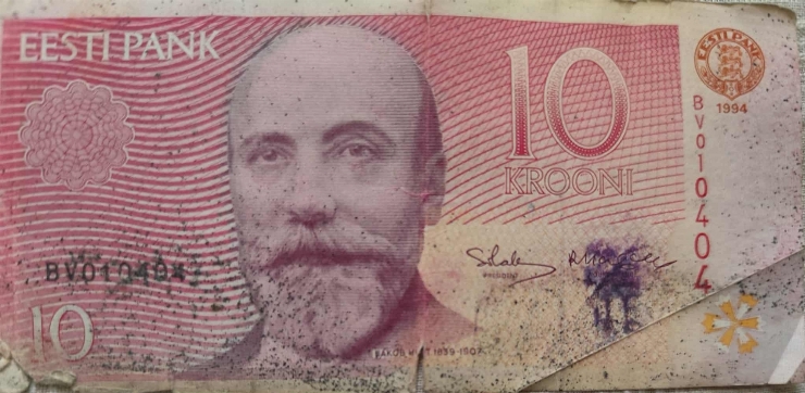 10 Coroane