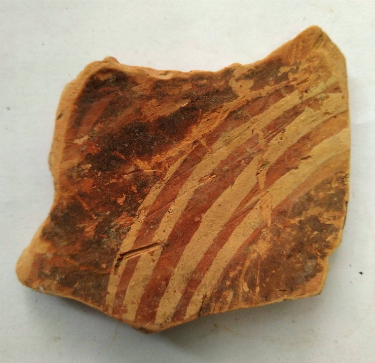 Fragment de vas cu corpul sferic