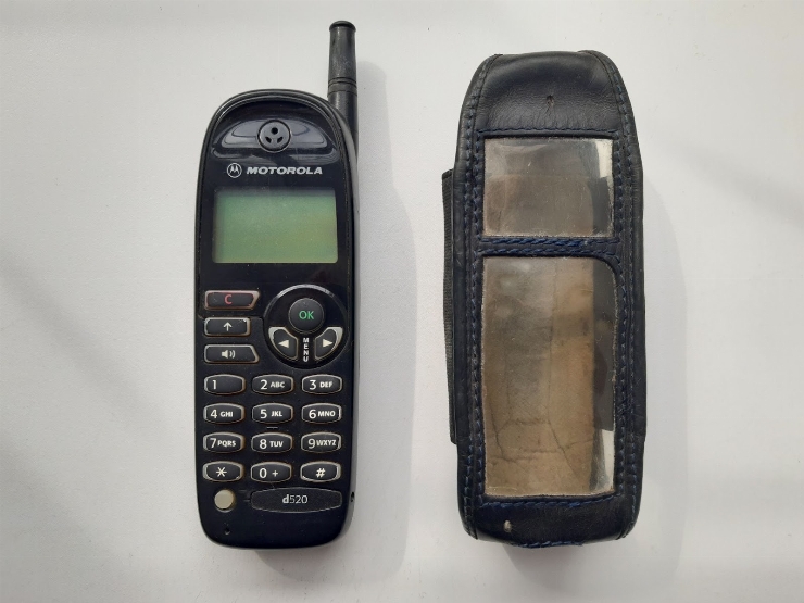 Telefon mobil Motorola d-520 