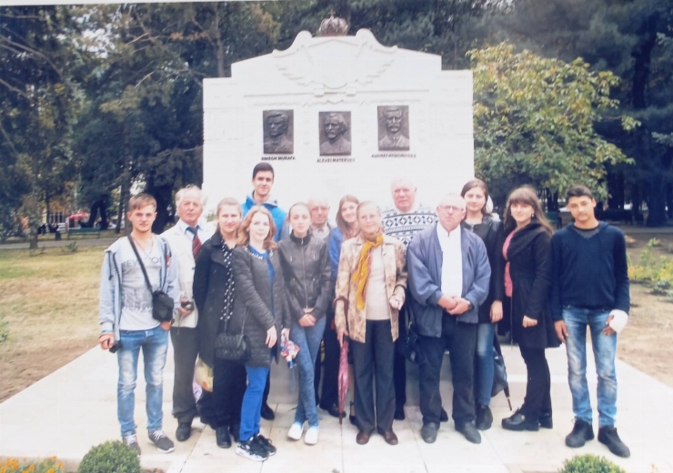 Ceremonia de reinstalare a monumentului martirilor basarabeni.