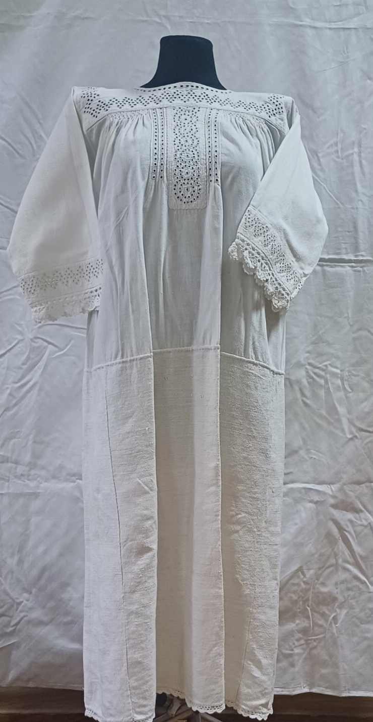 Cămașă de sărbătoare