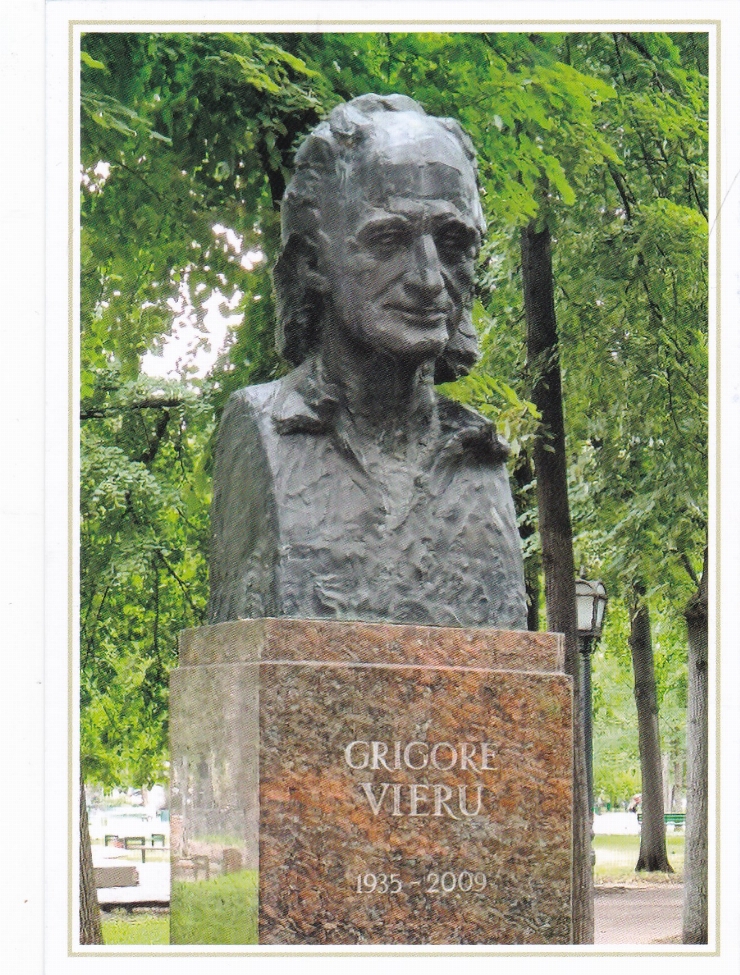 Chișinău. Aleea Clasicilor. Grigore Vieru (1935-2009). Bust. 2010 