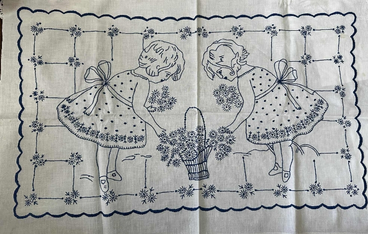 Cusutură decorativă „Fetițele”