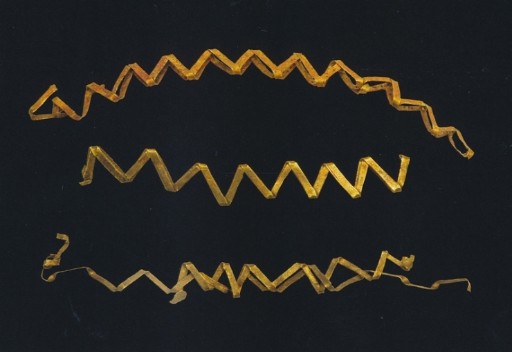 Panglică împletită zig-zag