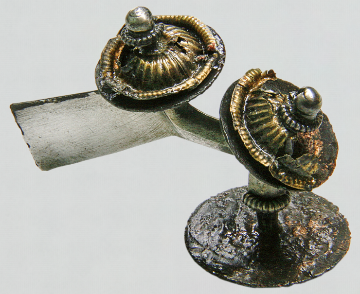 Fibulă de tip Monströse