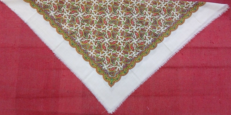 Batic tradițional din lână 