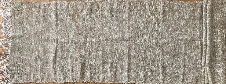 Fragment de țesătură tradițională