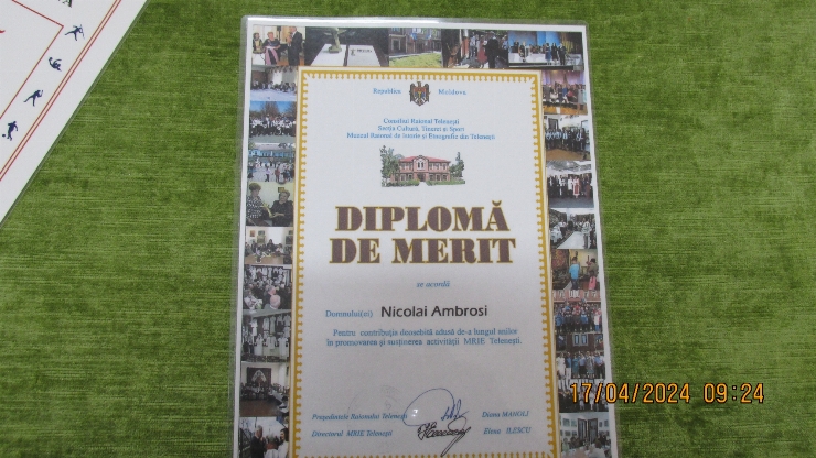 Diplomă de merit